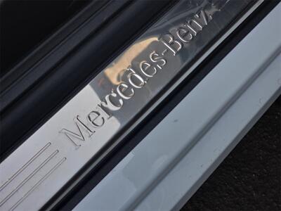 2019 Mercedes-Benz SLC SLC 300   - Photo 21 - Lennox, CA 90304