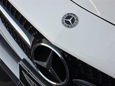 2019 Mercedes-Benz SLC SLC 300   - Photo 35 - Lennox, CA 90304