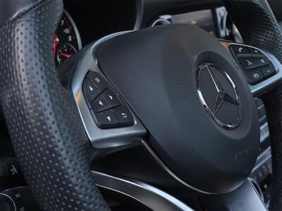 2019 Mercedes-Benz SLC SLC 300   - Photo 19 - Lennox, CA 90304