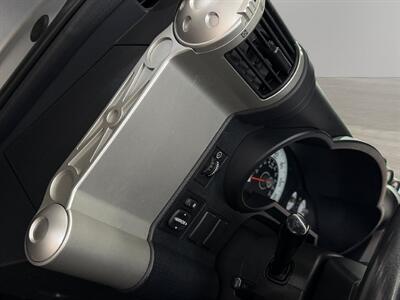 2008 Toyota FJ Cruiser   - Photo 18 - Lennox, CA 90304