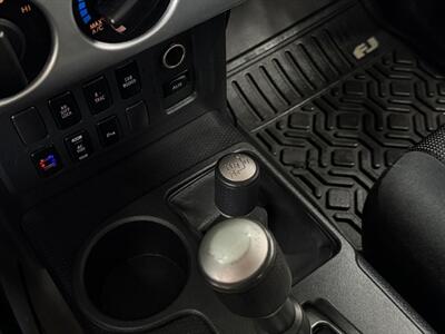 2008 Toyota FJ Cruiser   - Photo 21 - Lennox, CA 90304
