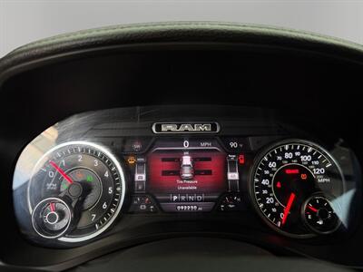 2020 RAM 1500 Laramie   - Photo 22 - Lennox, CA 90304