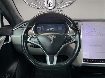 2016 Tesla Model S 90D   - Photo 10 - Lennox, CA 90304