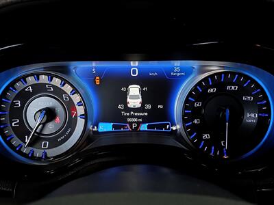 2019 Chrysler 300 Series S   - Photo 9 - Lennox, CA 90304