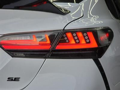 2019 Toyota Camry SE   - Photo 17 - Lennox, CA 90304