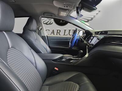 2019 Toyota Camry SE   - Photo 15 - Lennox, CA 90304