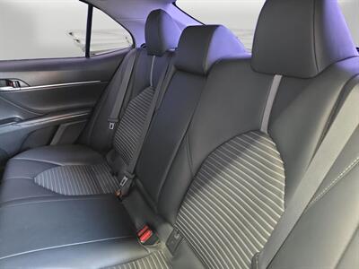 2019 Toyota Camry SE   - Photo 13 - Lennox, CA 90304