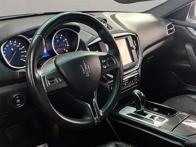 2015 Maserati Ghibli   - Photo 19 - Lennox, CA 90304