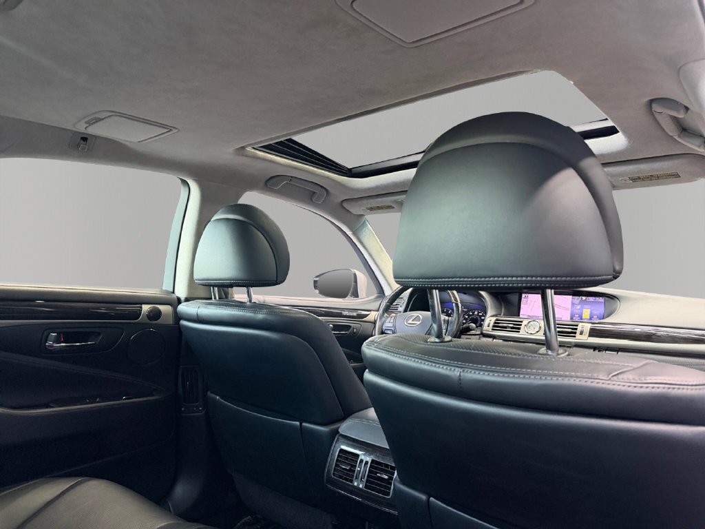 2013 Lexus LS 460 - Photo 17 - Lennox, CA 90304