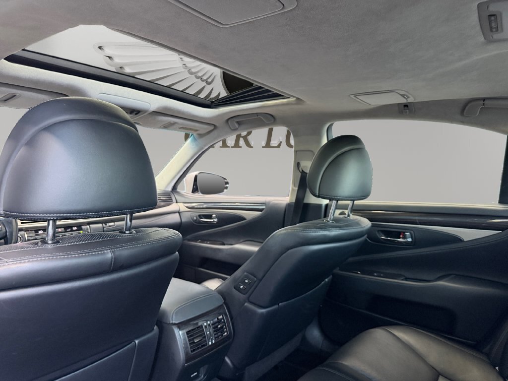2013 Lexus LS 460 - Photo 18 - Lennox, CA 90304