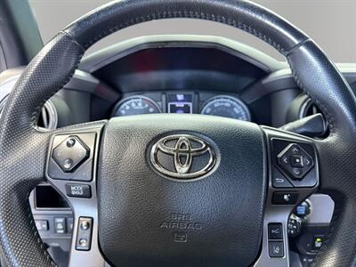 2019 Toyota Tacoma TRD Sport V6   - Photo 17 - Lennox, CA 90304