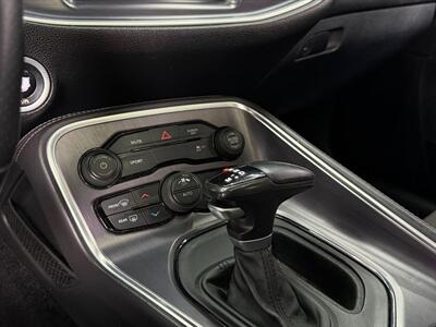 2018 Dodge Challenger R/T   - Photo 21 - Lennox, CA 90304