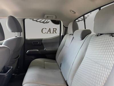 2020 Toyota Tacoma SR5 V6   - Photo 13 - Lennox, CA 90304