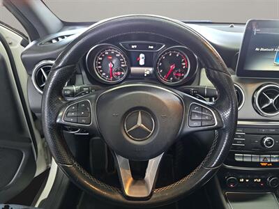 2018 Mercedes-Benz GLA GLA 250   - Photo 10 - Lennox, CA 90304