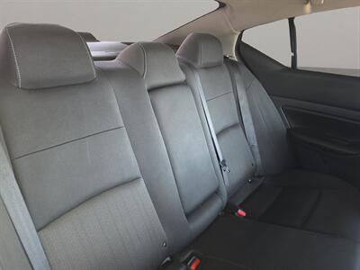 2022 Nissan Altima 2.5 SV   - Photo 13 - Lennox, CA 90304