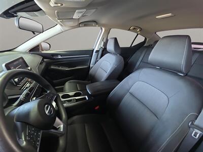 2022 Nissan Altima 2.5 SV   - Photo 17 - Lennox, CA 90304