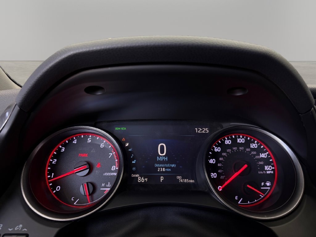 2021 Toyota Camry XSE - Photo 19 - Lennox, CA 90304