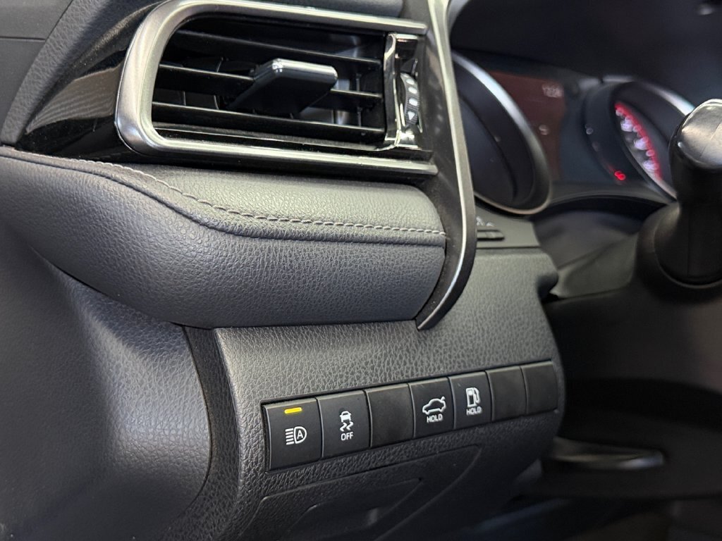 2021 Toyota Camry XSE - Photo 17 - Lennox, CA 90304