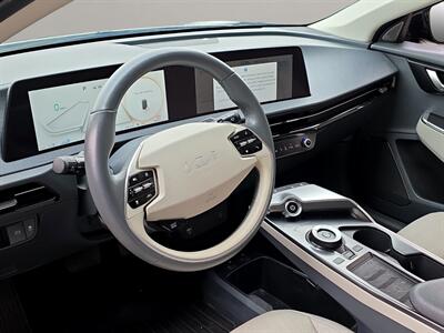 2022 Kia EV6 Wind   - Photo 12 - Lennox, CA 90304
