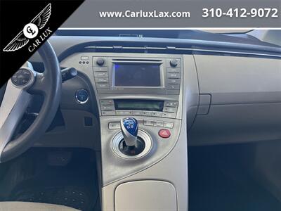 2013 Toyota Prius Three   - Photo 14 - Lennox, CA 90304