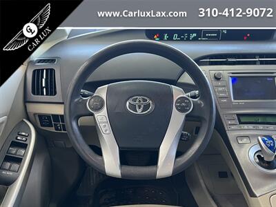 2013 Toyota Prius Three   - Photo 10 - Lennox, CA 90304