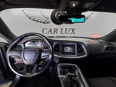 2015 Dodge Challenger SXT   - Photo 11 - Lennox, CA 90304