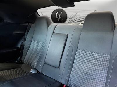 2015 Dodge Challenger SXT   - Photo 13 - Lennox, CA 90304