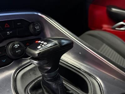 2015 Dodge Challenger SXT   - Photo 20 - Lennox, CA 90304