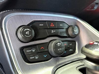 2015 Dodge Challenger SXT   - Photo 19 - Lennox, CA 90304