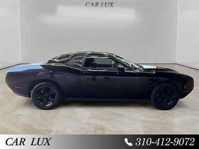 2015 Dodge Challenger SXT   - Photo 6 - Lennox, CA 90304