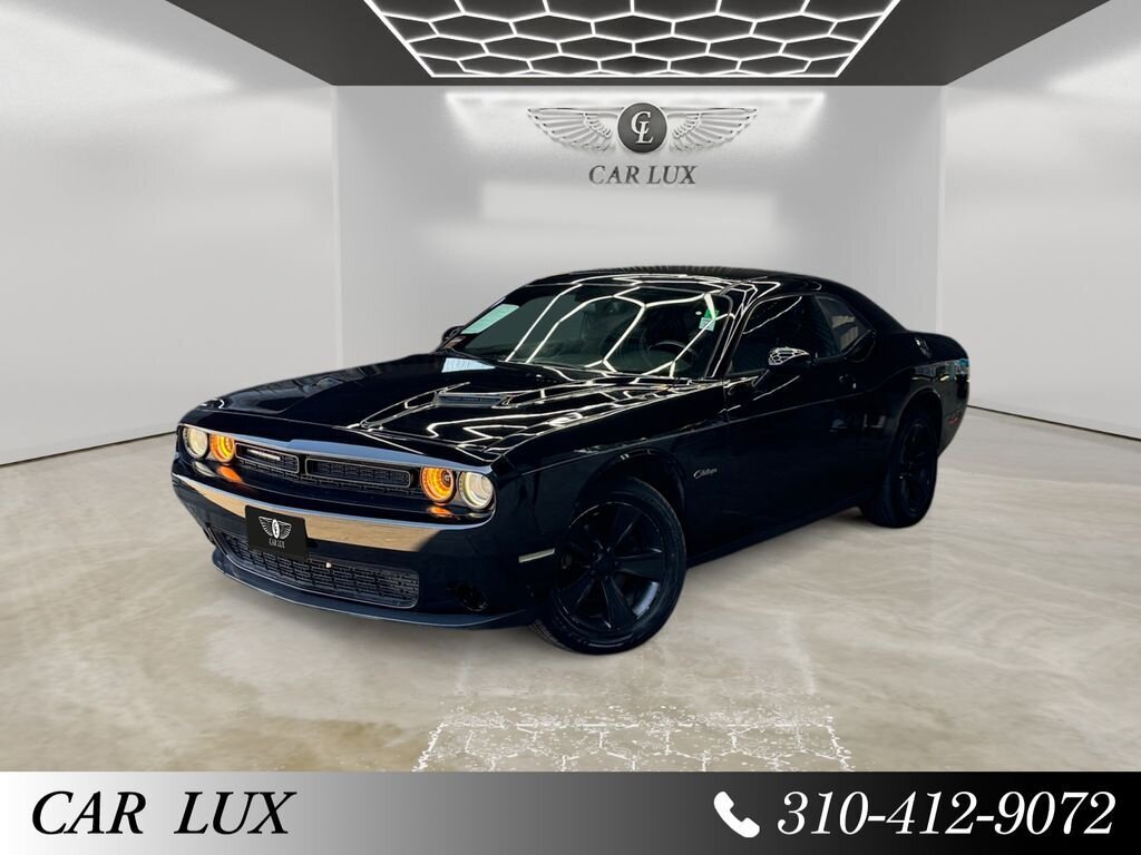 2015 Dodge Challenger SXT   - Photo 1 - Lennox, CA 90304