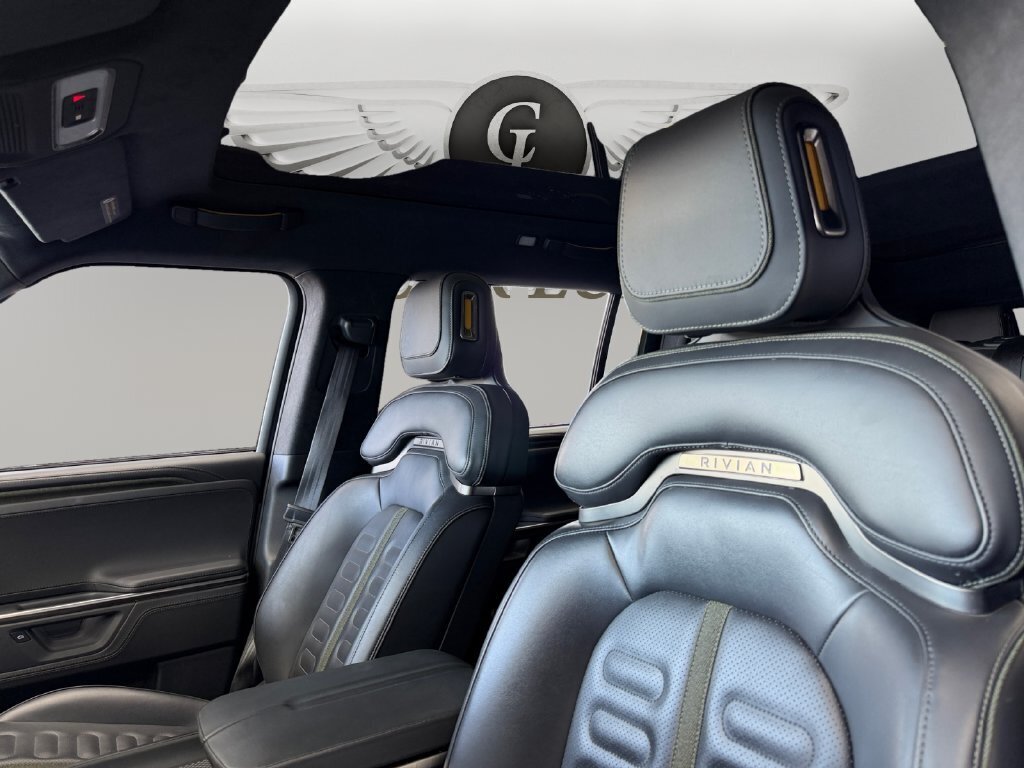 2025 Rivian R1S Adventure Dual Motor Standard Pack - Photo 9 - Lennox, CA 90304