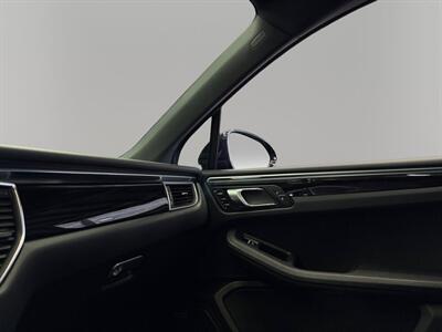 2018 Porsche Macan Sport Edition - Photo 26 - Lennox, CA 90304