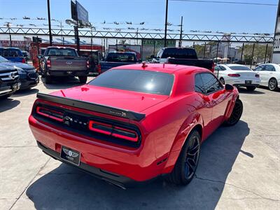 2021 Dodge Challenger R/T Scat Pack Widebo   - Photo 21 - Lennox, CA 90304