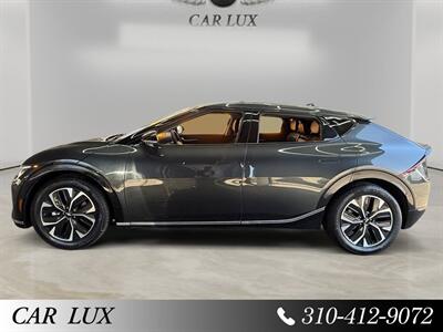 2024 Kia EV6 Wind - Photo 2 - Lennox, CA 90304