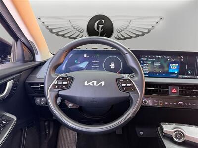 2024 Kia EV6 Wind - Photo 12 - Lennox, CA 90304