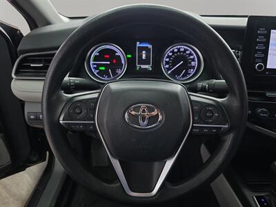2021 Toyota Camry Hybrid LE   - Photo 12 - Lennox, CA 90304