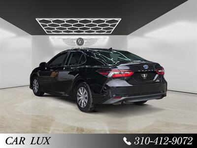 2021 Toyota Camry Hybrid LE   - Photo 3 - Lennox, CA 90304