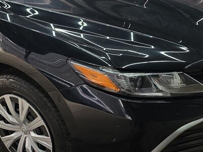 2021 Toyota Camry Hybrid LE   - Photo 25 - Lennox, CA 90304