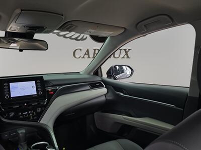 2021 Toyota Camry Hybrid LE   - Photo 16 - Lennox, CA 90304