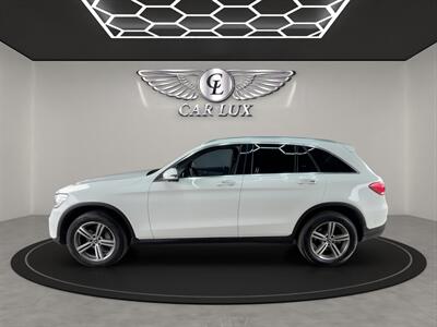 2021 Mercedes-Benz GLC GLC 300   - Photo 4 - Lennox, CA 90304