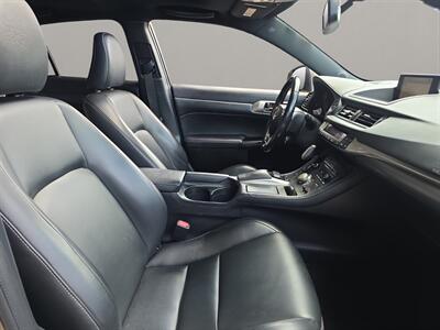 2017 Lexus CT 200h 200h  F SPORT - Photo 15 - Lennox, CA 90304