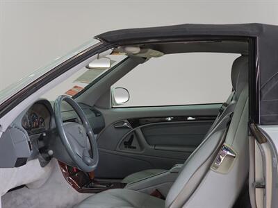 1999 Mercedes-Benz SL 500   - Photo 25 - Lennox, CA 90304