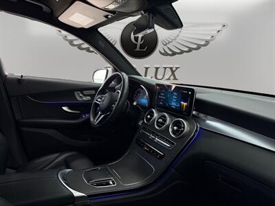 2020 Mercedes-Benz GLC GLC 300   - Photo 17 - Lennox, CA 90304