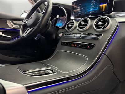 2020 Mercedes-Benz GLC GLC 300   - Photo 19 - Lennox, CA 90304