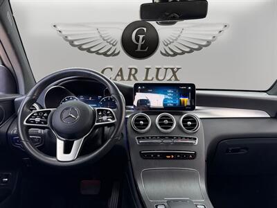 2020 Mercedes-Benz GLC GLC 300   - Photo 10 - Lennox, CA 90304