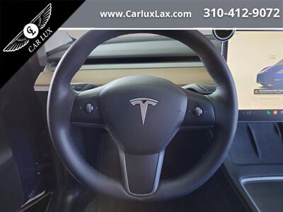 2023 Tesla Model Y Long Range   - Photo 12 - Lennox, CA 90304