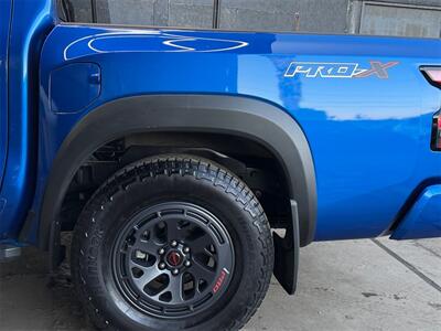 2025 Nissan Frontier PRO-X   - Photo 19 - Lennox, CA 90304
