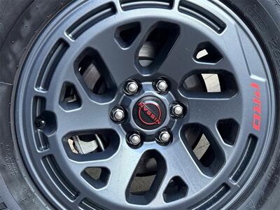 2025 Nissan Frontier PRO-X   - Photo 18 - Lennox, CA 90304
