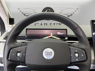 2023 Fisker Ocean Extreme - Photo 23 - Lennox, CA 90304
